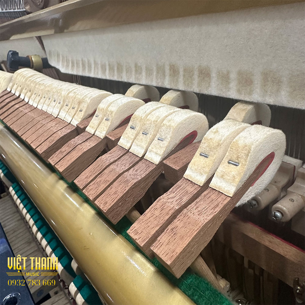 bua dan piano kawai US 60 moi 95 98