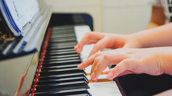 luyện các nốt trên bàn phím