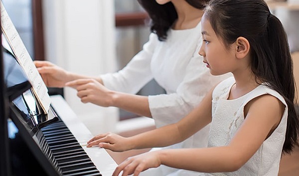 ngân sách mua đàn piano cho người mới