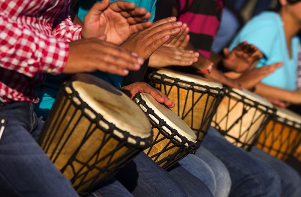 Trống Djembe
