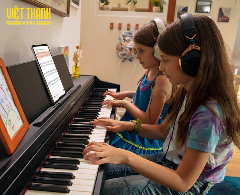 Đàn piano điện Roland RP107