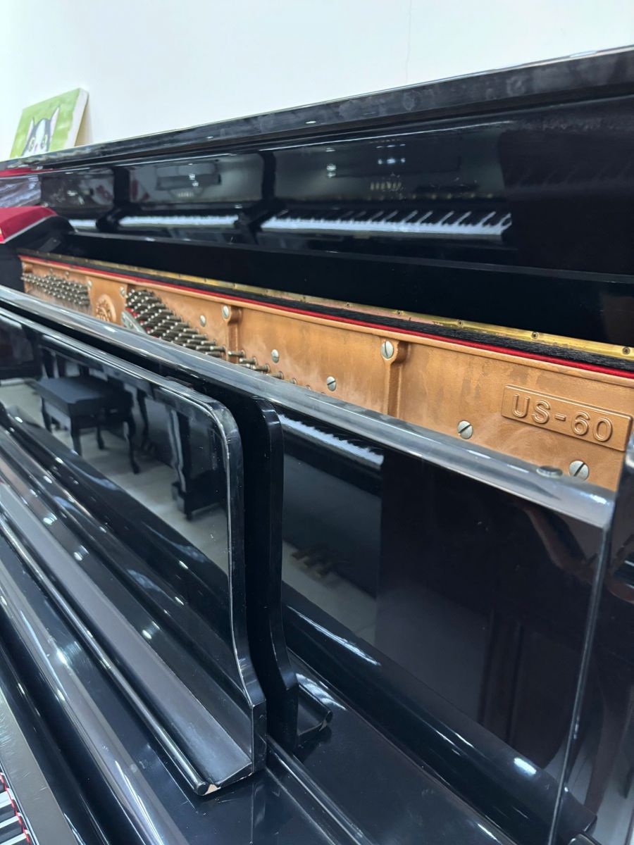 piano kawai us60