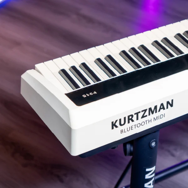 Piano dien Kurtzman P215