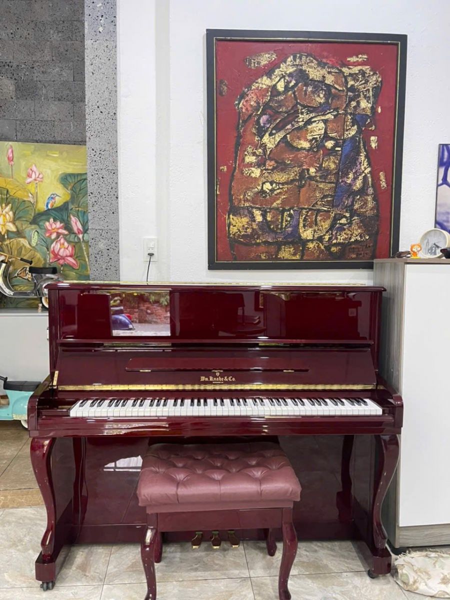 Đàn Piano Knabe WMV-132FD màu nâu đỏ dành cho nghệ sĩ
