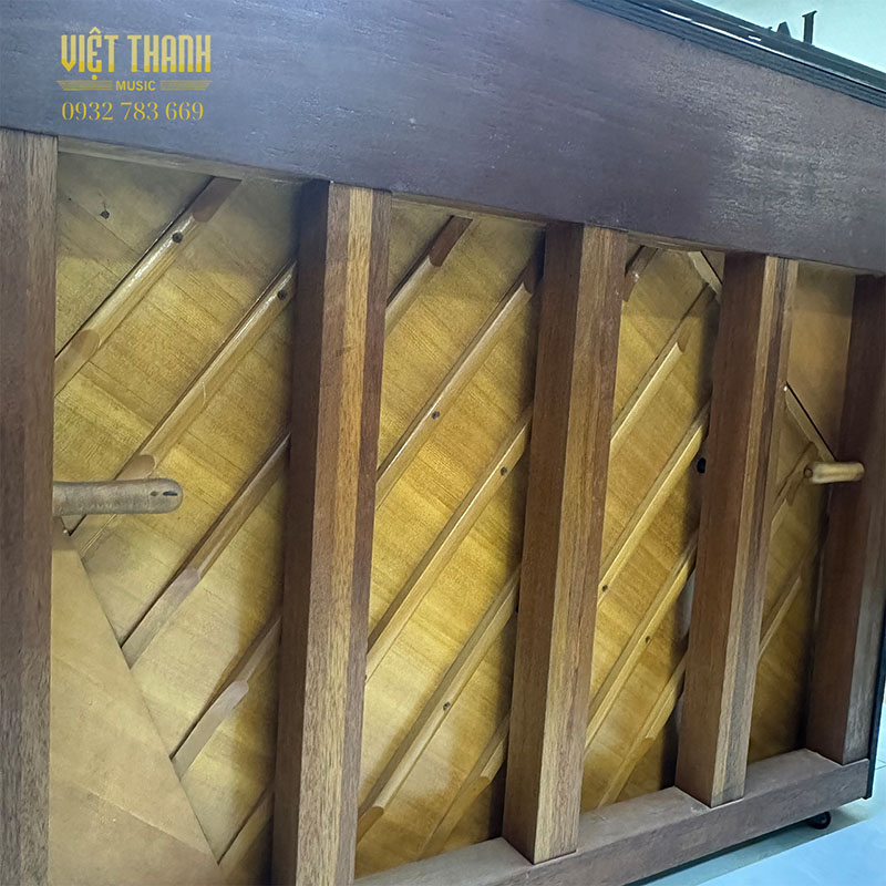 soundboard piano gershwin g100 nhat ban