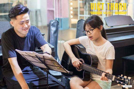 Học chơi đàn guitar cơ bản và nâng cao ở đâu?