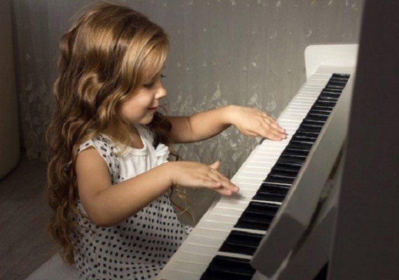 Những Mẫu Đàn Piano Cho Bé 5 Tuổi Đáng Mua Nhất