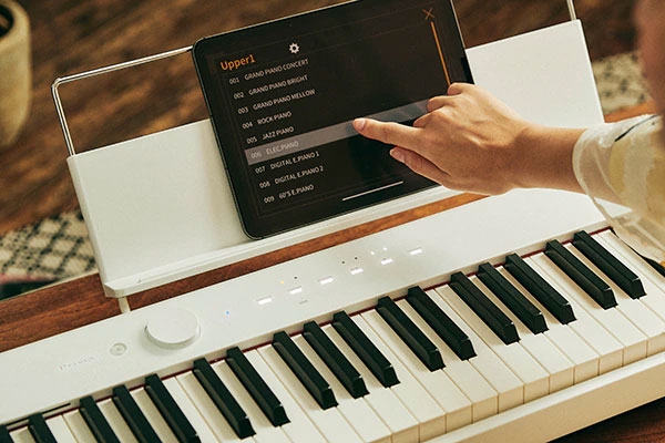Đàn piano điện Casio PX-S1100