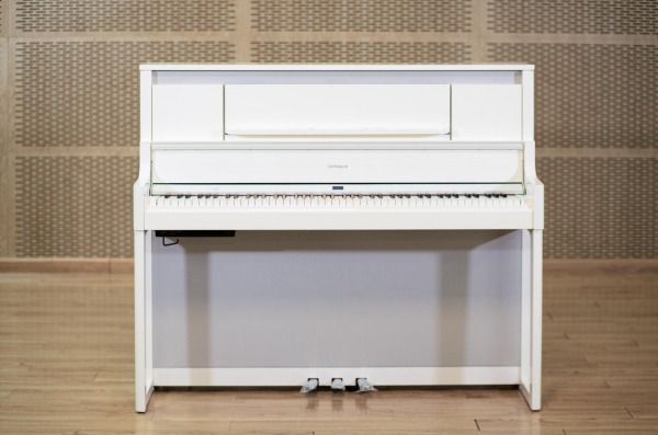 Đàn piano điện Roland LX-7