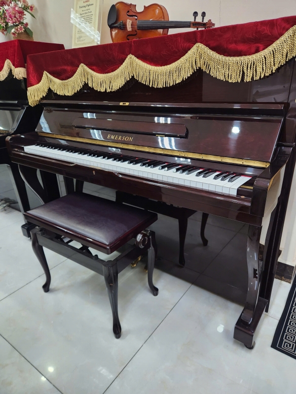 Đàn Piano Emerson