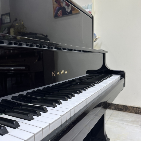 Đàn piano Kawai US-60