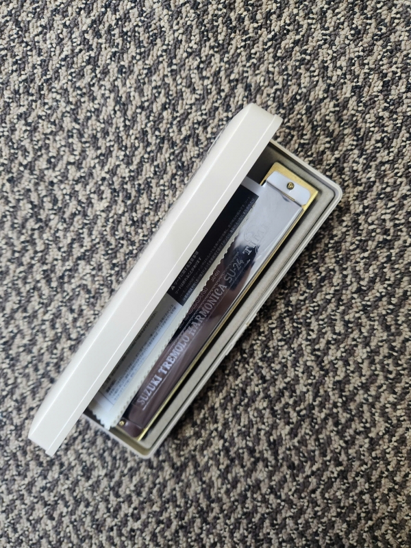 Kèn Harmonica Suzuki SU-24C