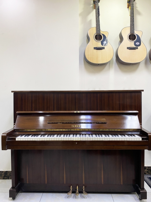 Đàn Piano Yamaha U1E