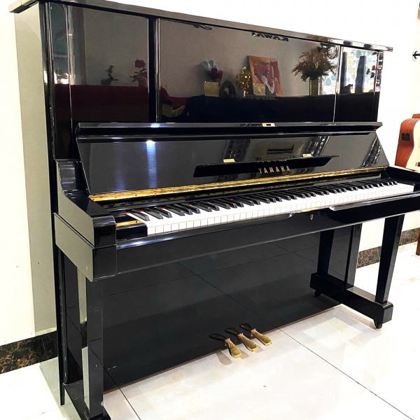 Đàn Piano Yamaha YUX