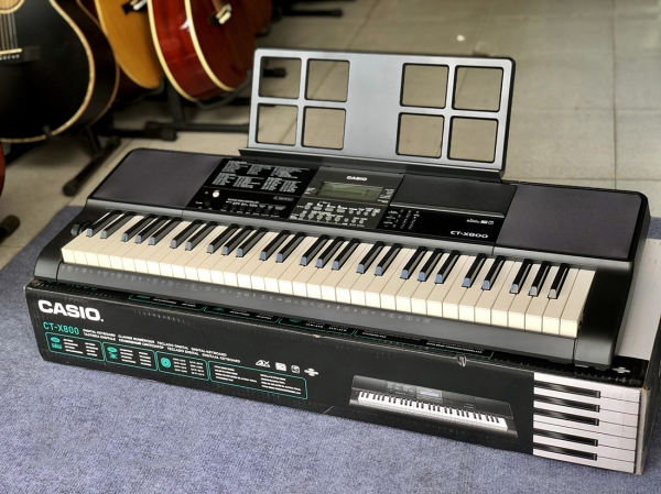Casio CT-X800