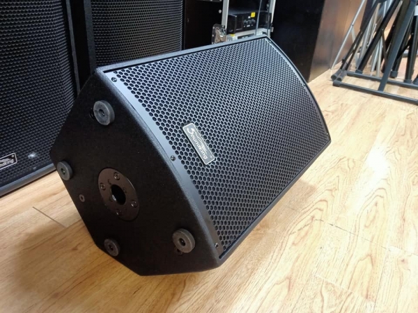 Loa Soundking KV12AD