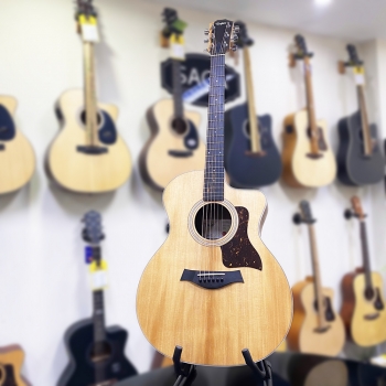  Guitar Taylor 214CE
