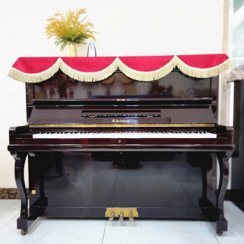  Đàn piano Adelstein