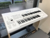 Organ Yamaha ELB-02